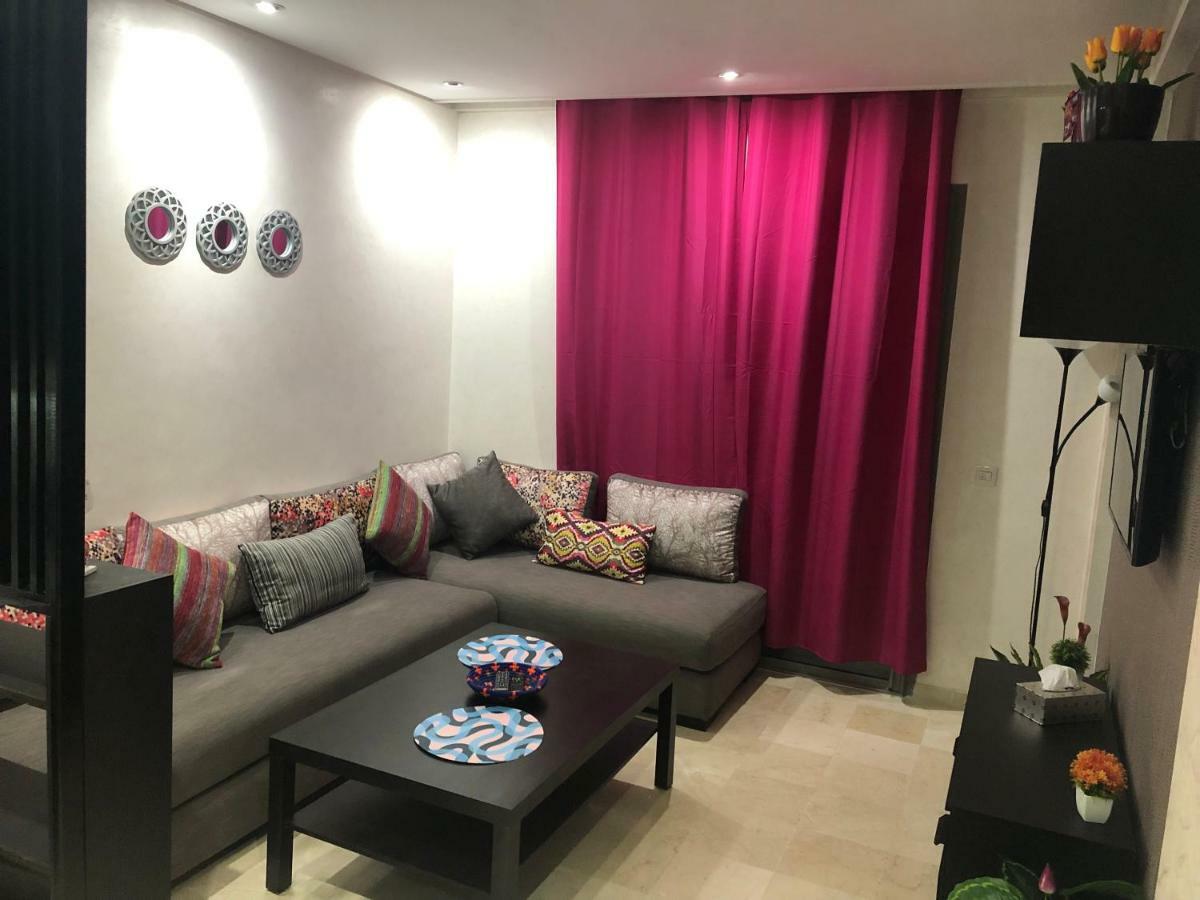 Lina Maarif Apartamento Casa Blanca